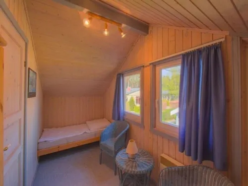 Skandinavisches Ferienhaus in Mirow - Pools