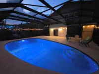 The Avocado House - 10 Foot Deep Pool Peaceful Cul-de-Sac Waterfront Village - Pools