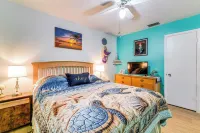 Pet-Friendly Bradenton Home 1 5 Mi to Cortez Beach - Spa