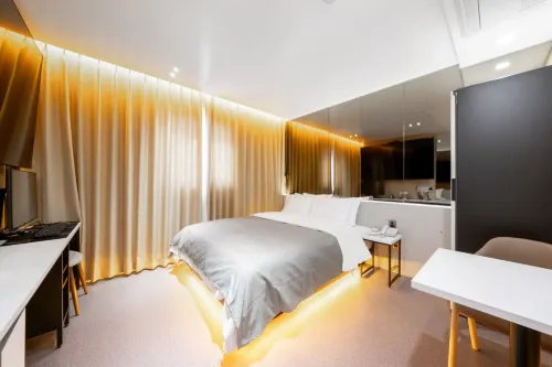 Asan Terminal Lizena Hotel (Lizena Hotel) - 2-Star