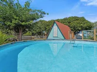 Punta Aguila Beach House/Pool/ Billiard Table/ 7 Beds + 2 Private Rooms Hotels in Pole Ojea