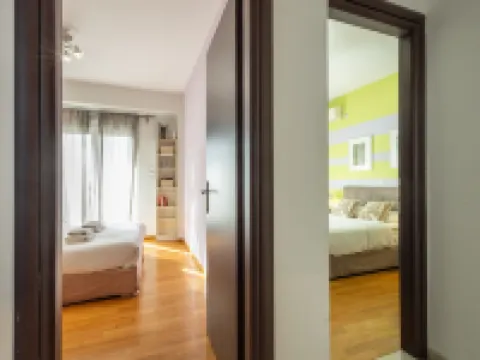 雅典豪華舒適兩卧室公寓 新斯米爾尼酒店