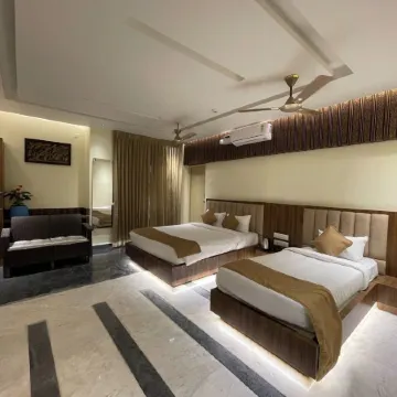 Suthanthira Stay Inn