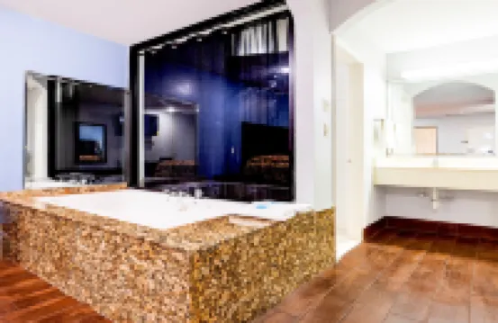 Hotel O Luxury Inn Channelview Baytown I-10