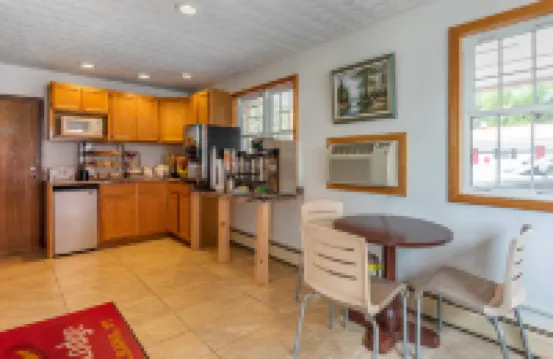 Econo Lodge Hotels in Franklin County