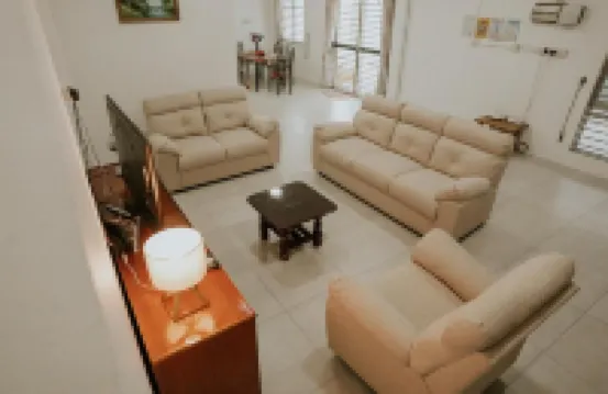 Sibu Permai Jaya 500Mbps 10pax 4BR - No Wedding Activities Allowed