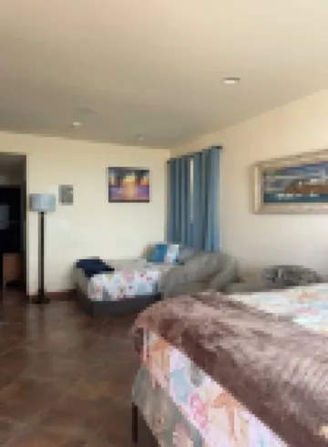 Ocean-Front Beach Studio Apartment On the Sand, kitchenette, Great wi-fi