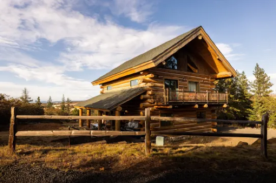 모지어 캐빈, 온수 욕조 있음, 마운트 애덤스 뷰