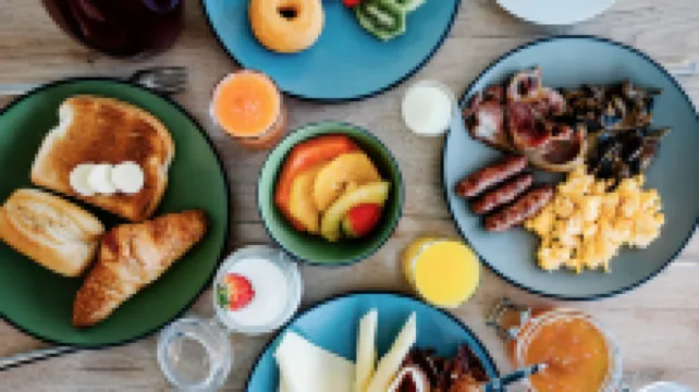 โรงแรม อินดิโก อัลบูเฟรา บาย IHG โรงแรมในอัลบูเฟรา