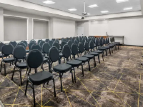 Park Inn by Radisson, Kelowna Hotels in Kelowna