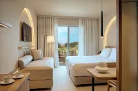 Zeus Eleva Kassandra Lagoon