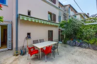 Apartments Seaside - Homestays