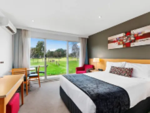 Quality Inn & Suites Traralgon Hotels in Traralgon