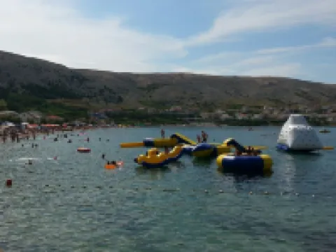 埃娜公寓 帕格酒店