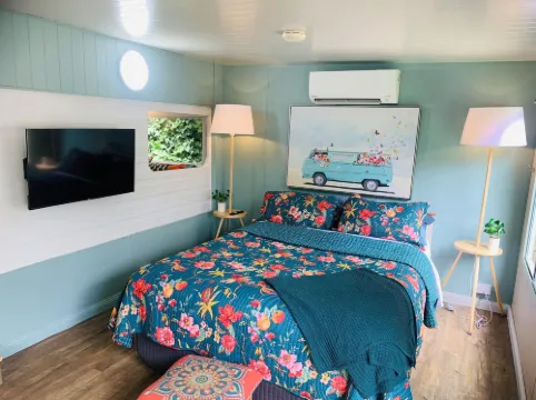 莫寧頓半島復古拖車