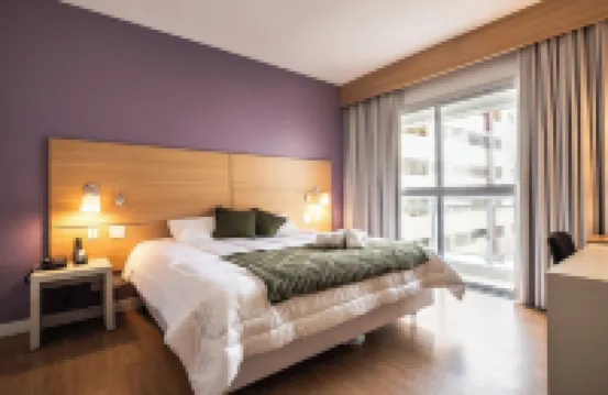 Stay Home Luxo | 1Min Praia Gonzaga | Rooftop, Piscina, Sauna & Gym