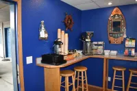 Lighthouse Cove Inn - breakfast