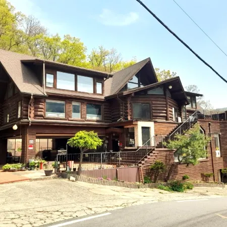 Yangju Nowuri Pension