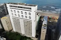 Flat Com Piscina a 50m da Praia - Kitchen