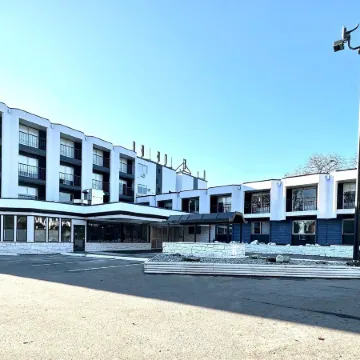 The Vic, Ascend Hotel Collection