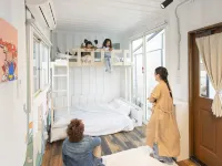 Container Hotel Hakonel
