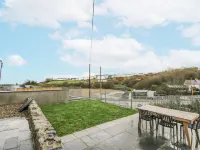 Fronglyd Hotels in Aberporth
