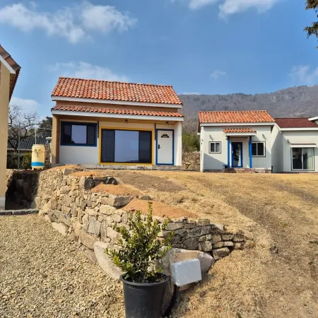 Full Moon Dalbawi Pension Отели в г. Чанхын