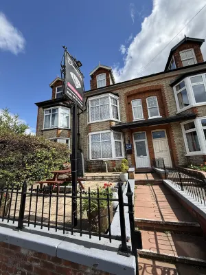 Diamonds Guest House - Pensionat
