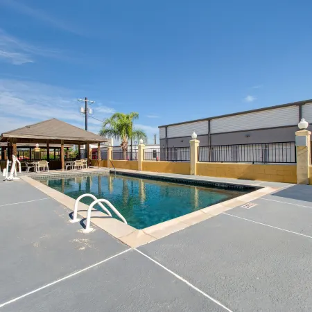Weslaco Inn by Capital O Near Mercedes