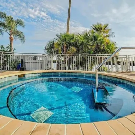 Sunrise Waterfront 2BR Townhome - Pool Private Terraces