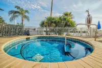 Sunrise Waterfront 2BR Townhome - Pool Private Terraces
