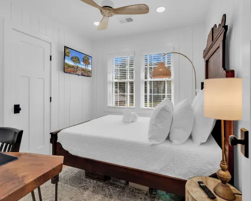 Myrtle Beach Family Retreat-Spacious 4BR Hotels in Horry County