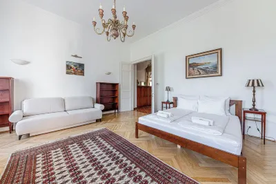 Budapest Classic Charm 2BR Cornertub SmartTV Hotel a 