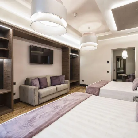 Solo Experience Hotel