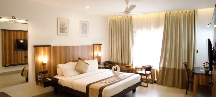 RIVER DECK BAGA Hoteles en Baga