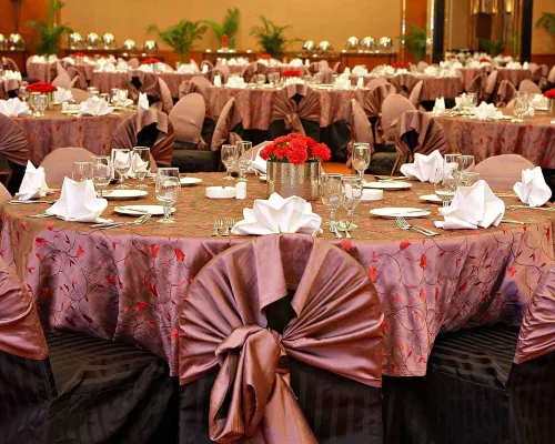 Eros Hotel New Delhi by IHG Mahlzeiten Photos