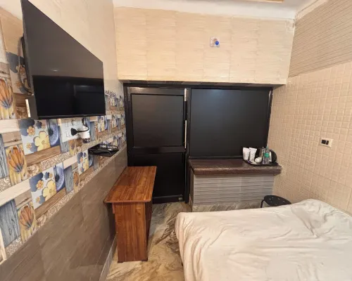 Dee Dash Inn Hotels in Bhubaneswar