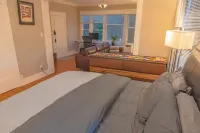 Gorgeous Vintage 1BR Apt   Wifi   Walk Everywhere -  Apartamentos vacacionales