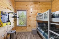 Smoky Blue Haven 3 Bedroom Cabin