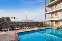 Studio 6 Fairfield, CA - Napa Valley - Pools
