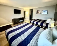 O'Hare Inn & Suites - Parking