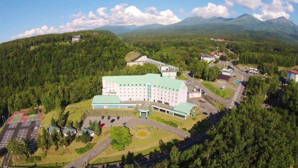 Biei Shirogane Onsen Hotel Park Hills