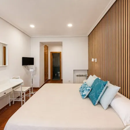 Hostal Bellas