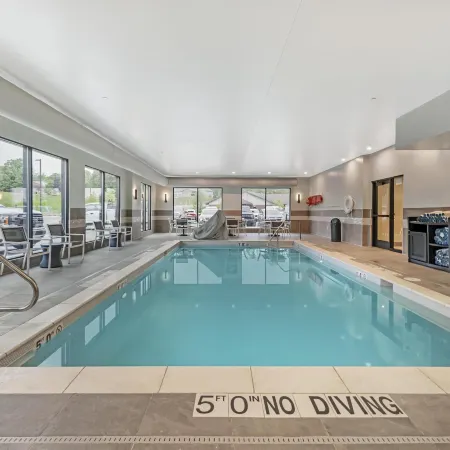 Best Western Plus Marquette Hotel  Suites