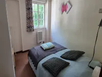 Peaceful Bohon Apartment - 2-Star