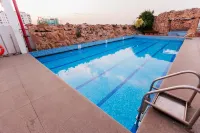 Hotel Annamalai International - Pools