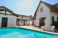 Wohnung in Dargun Mit Pool Und Streichelzoo - Pools
