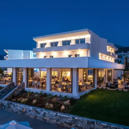 Hotel Matheo Villas & Suites