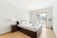 GuestReady - Charming Porto retreat with terrace - 3-Star