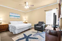 Mins From Beach Sleeps 17 Outdoor Seating - 3-Star